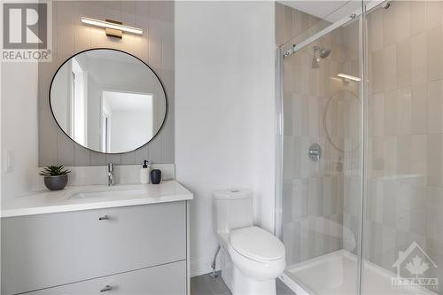Full Bath - 245 Ketchikan Crescent, Ottawa, ON - Indoor Photo Showing Bathroom