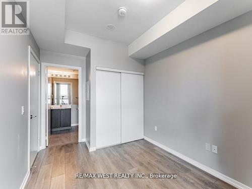 305 - 3237 Bayview Avenue, Toronto, ON - Indoor Photo Showing Other Room