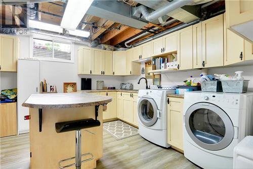 1377 Patricia Place, Cornwall, ON - Indoor Photo Showing Laundry Room