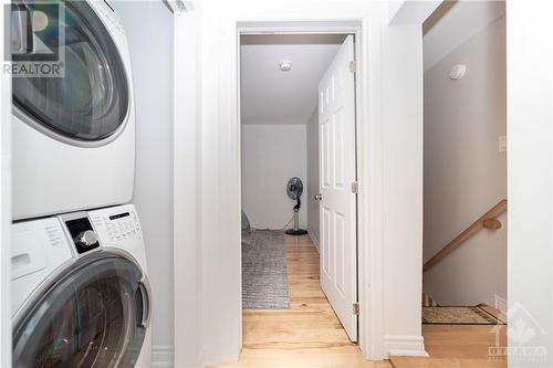 292 Richelieu Avenue, Ottawa, ON - Indoor Photo Showing Laundry Room