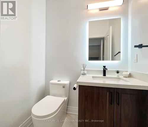 64 Nantucket Drive, Richmond Hill, ON - Indoor Photo Showing Bathroom