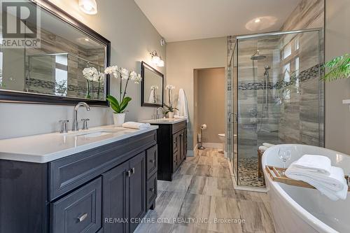 5058 Marion Street, Thames Centre (Dorchester), ON - Indoor Photo Showing Bathroom