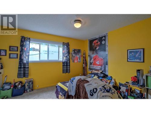 1613 Sparton Drive, Penticton, BC - Indoor Photo Showing Bedroom