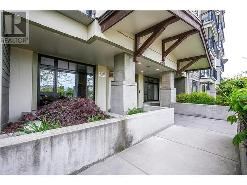 3301 Skaha Lake Road Unit# 609, Penticton, BC - Outdoor With Facade