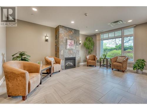 3301 Skaha Lake Road Unit# 609, Penticton, BC - Indoor With Fireplace