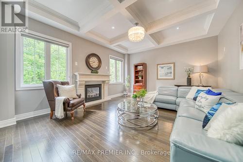 378 Poetry Drive, Vaughan, ON - Indoor Photo Showing Living Room With Fireplace