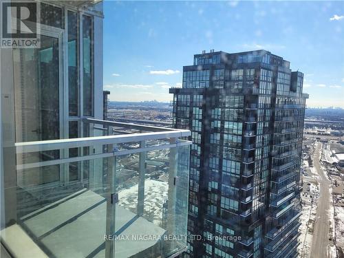 3503 - 2916 Highway 7 Road W, Vaughan, ON - Outdoor With Balcony With View