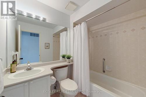 21 Barker Boulevard W, Collingwood, ON - Indoor Photo Showing Bathroom