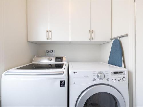 Laundry room - 168 Ch. Du Fleuve, Coteau-Du-Lac, QC - Indoor Photo Showing Laundry Room