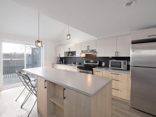 Kitchen - 168 Ch. Du Fleuve, Coteau-Du-Lac, QC - Indoor Photo Showing Kitchen