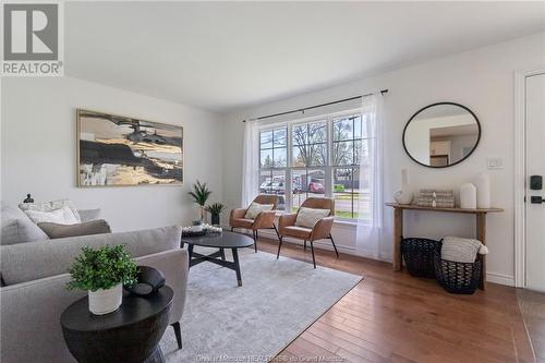 15 Scott St, Moncton, NB - Indoor Photo Showing Living Room