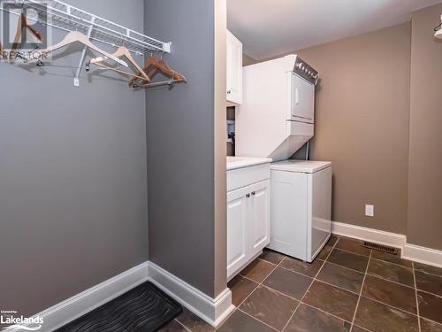 3876 Muskoka Rd Hwy 118 W Unit# Sandfield 4 Week 5, Port Carling, ON - Indoor Photo Showing Laundry Room