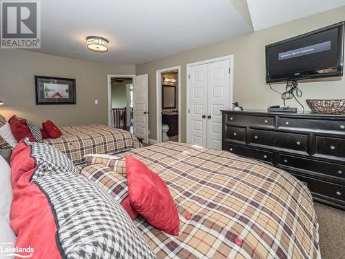 3876 Muskoka Rd Hwy 118 W Unit# Sandfield 4 Week 5, Port Carling, ON - Indoor Photo Showing Bedroom