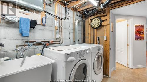 1254 Virginia Avenue, Windsor, ON - Indoor Photo Showing Laundry Room
