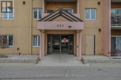 507 - 860 Commissioners Road E, London, ON - Outdoor