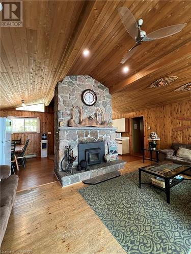 270 Barney'S Boulevard, Northern Bruce Peninsula, ON - Indoor Photo Showing Living Room With Fireplace