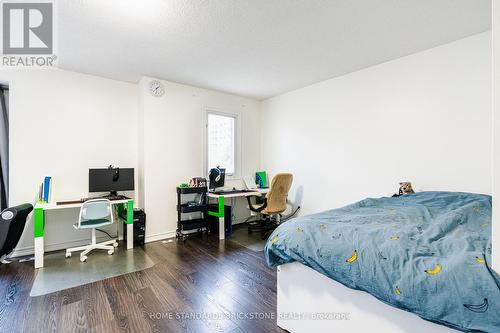 58 - 151 Townsgate Drive, Vaughan, ON - Indoor Photo Showing Bedroom
