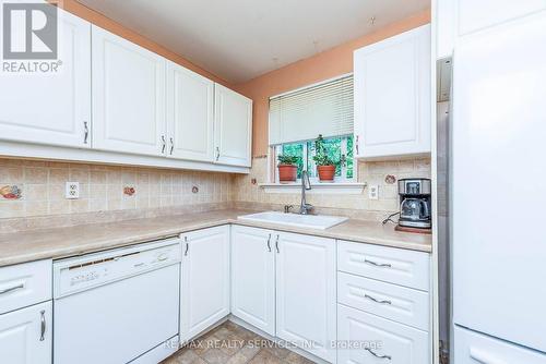 51 - 51 Guildford Crescent, Brampton, ON - Indoor Photo Showing Kitchen