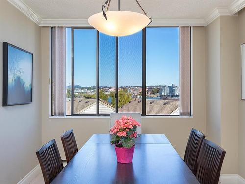 415-225 Belleville St, Victoria, BC - Indoor Photo Showing Dining Room