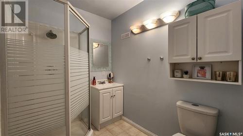 1239 Devonshire Drive, Regina, SK - Indoor Photo Showing Bathroom