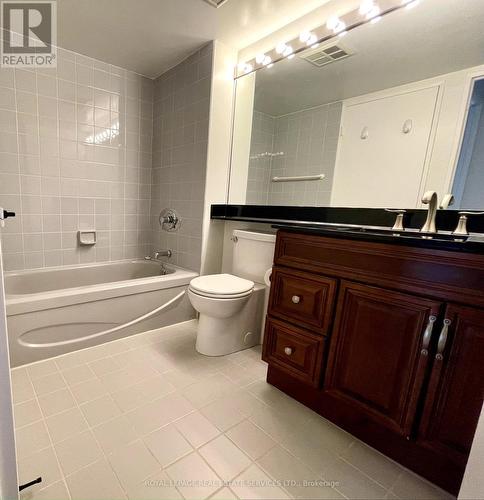 508 - 2261 Lake Shore Boulevard W, Toronto, ON - Indoor Photo Showing Bathroom