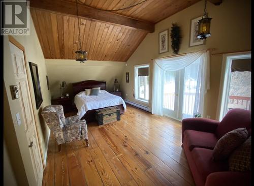 7 Strickland Road, Frenchman'S Cove, NL - Indoor