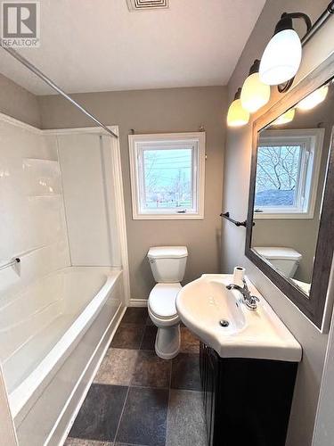 7 Balsom Street, Clarenville, NL - Indoor Photo Showing Bathroom