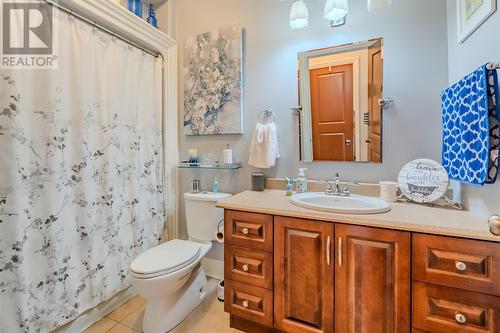63 Deborah Lynn Heights, Paradise, NL - Indoor Photo Showing Bathroom