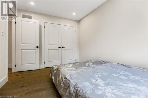 19 Laurdo Crescent, Oliphant, ON - Indoor Photo Showing Bedroom