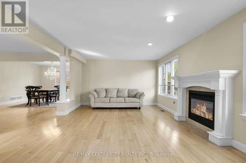 2102 Blackwater Road, London, ON - Indoor Photo Showing Living Room With Fireplace