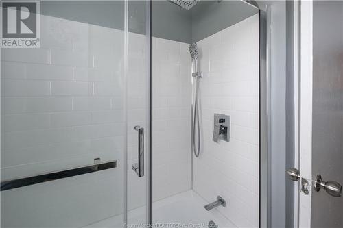 23 Halls St, Moncton, NB - Indoor Photo Showing Bathroom