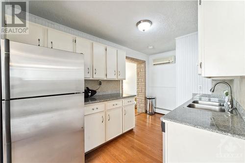 155 Glynn Avenue, Ottawa, ON - Indoor Photo Showing Kitchen With Double Sink