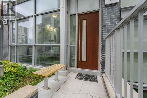 Th05 - 101 Erskine Avenue, Toronto (Mount Pleasant West), ON - Outdoor With Exterior