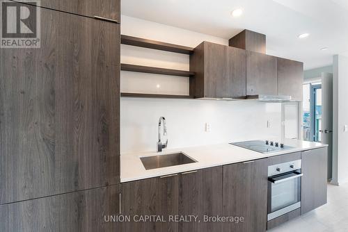 2007 - 16 Bonnycastle Street, Toronto (Waterfront Communities), ON - Indoor Photo Showing Kitchen