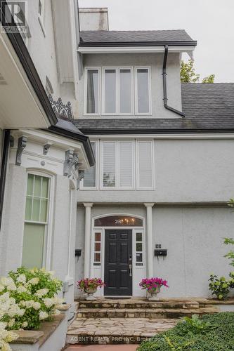 C - 251 Sydenham Street, London, ON - Outdoor With Facade