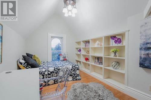 C - 251 Sydenham Street, London, ON - Indoor Photo Showing Bedroom