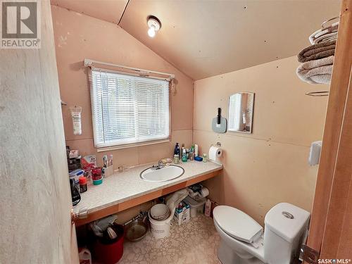 #6 3Rd Avenue, Candle Lake, SK - Indoor Photo Showing Bathroom