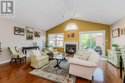 13 - 461 Columbia Street W, Waterloo, ON - Indoor Photo Showing Living Room With Fireplace