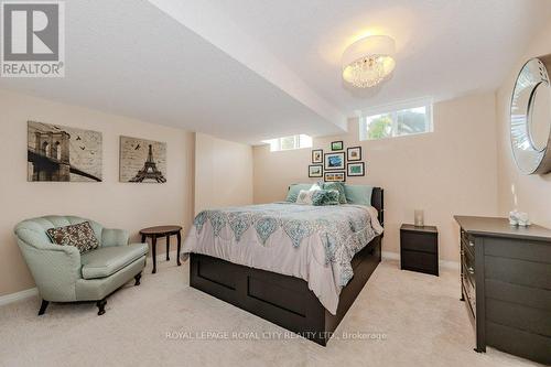 13 - 461 Columbia Street W, Waterloo, ON - Indoor Photo Showing Bedroom