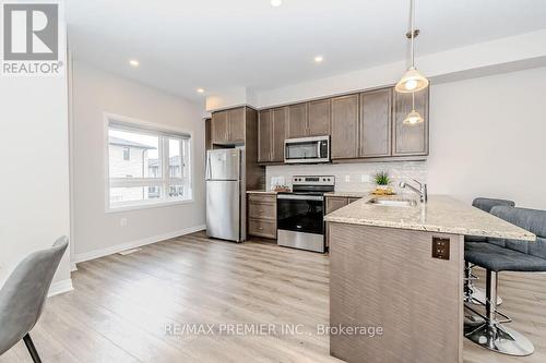 22 - 51 Sparrow Avenue, Cambridge, ON - Indoor Photo Showing Kitchen With Double Sink