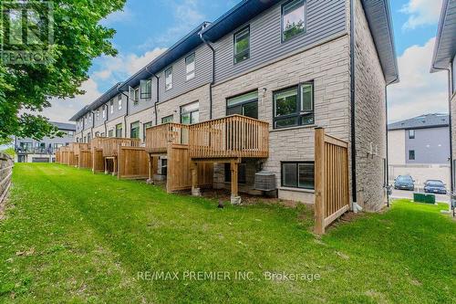 22 - 51 Sparrow Avenue, Cambridge, ON - Outdoor