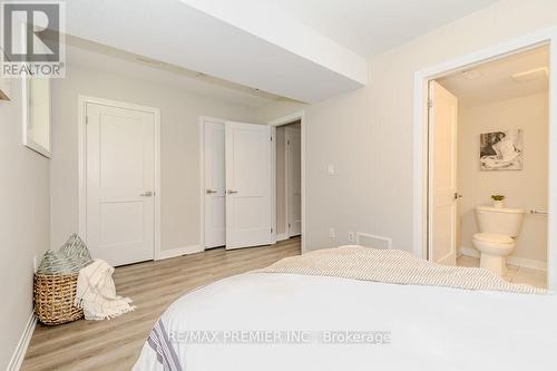 22 - 51 Sparrow Avenue, Cambridge, ON - Indoor Photo Showing Bedroom