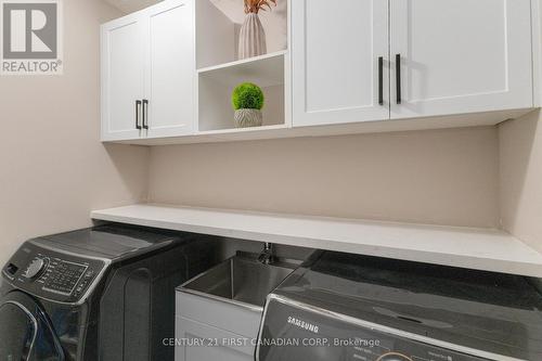 Laundry Room-1 - 2335 Marcel Circle, London, ON - Indoor Photo Showing Laundry Room