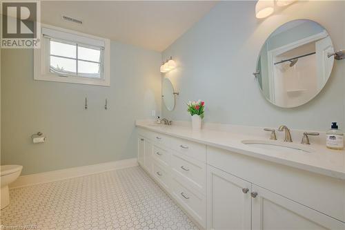 234 Concession 14 Road E, Flamborough, ON - Indoor Photo Showing Bathroom