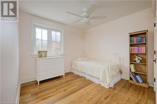 234 Concession 14 Road E, Flamborough, ON - Indoor Photo Showing Bedroom