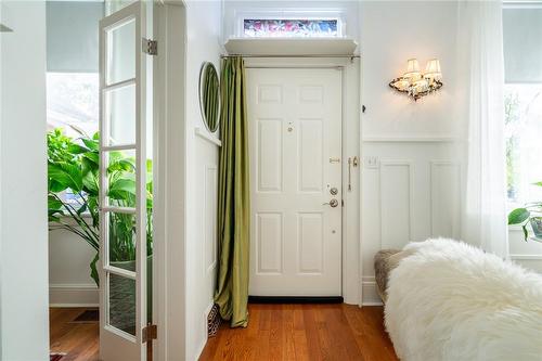 15 Liberty Street, Hamilton, ON - Indoor Photo Showing Bedroom