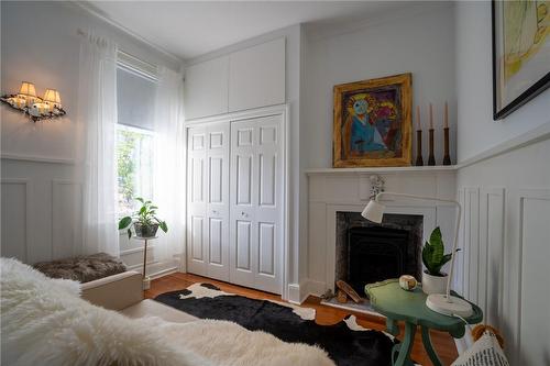 15 Liberty Street, Hamilton, ON - Indoor Photo Showing Bedroom