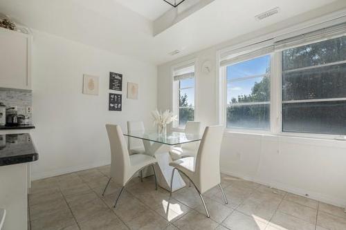 70 Plains Road W|Unit #46, Burlington, ON - Indoor Photo Showing Dining Room