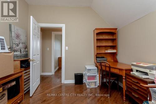 23 Fairview Avenue, St. Thomas, ON - Indoor With Fireplace