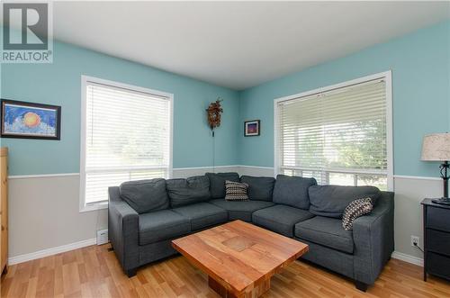 50 Academy Street, Hillsborough, NB - Indoor Photo Showing Living Room